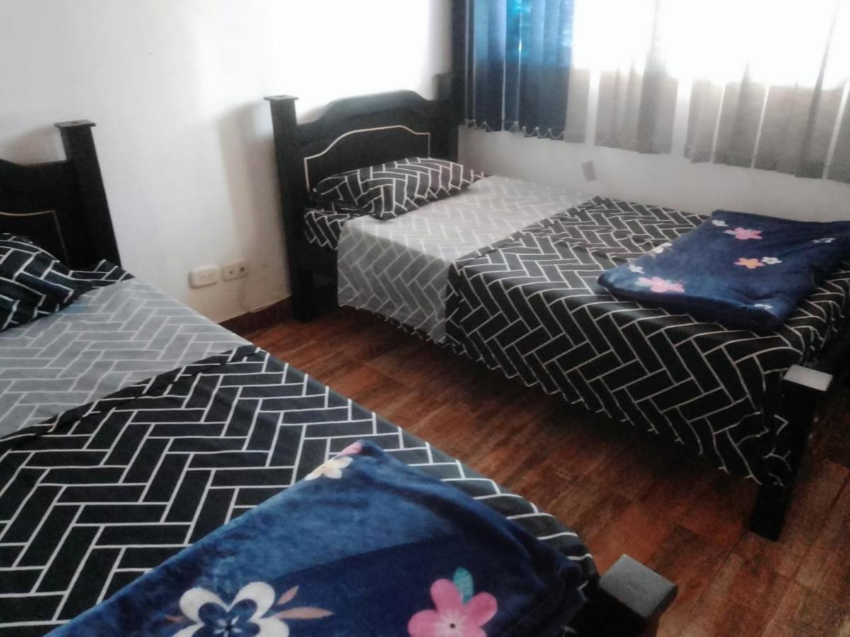 Апартаменты Casa Acogedora En Санта-Роса-де-Кабаль Экстерьер фото